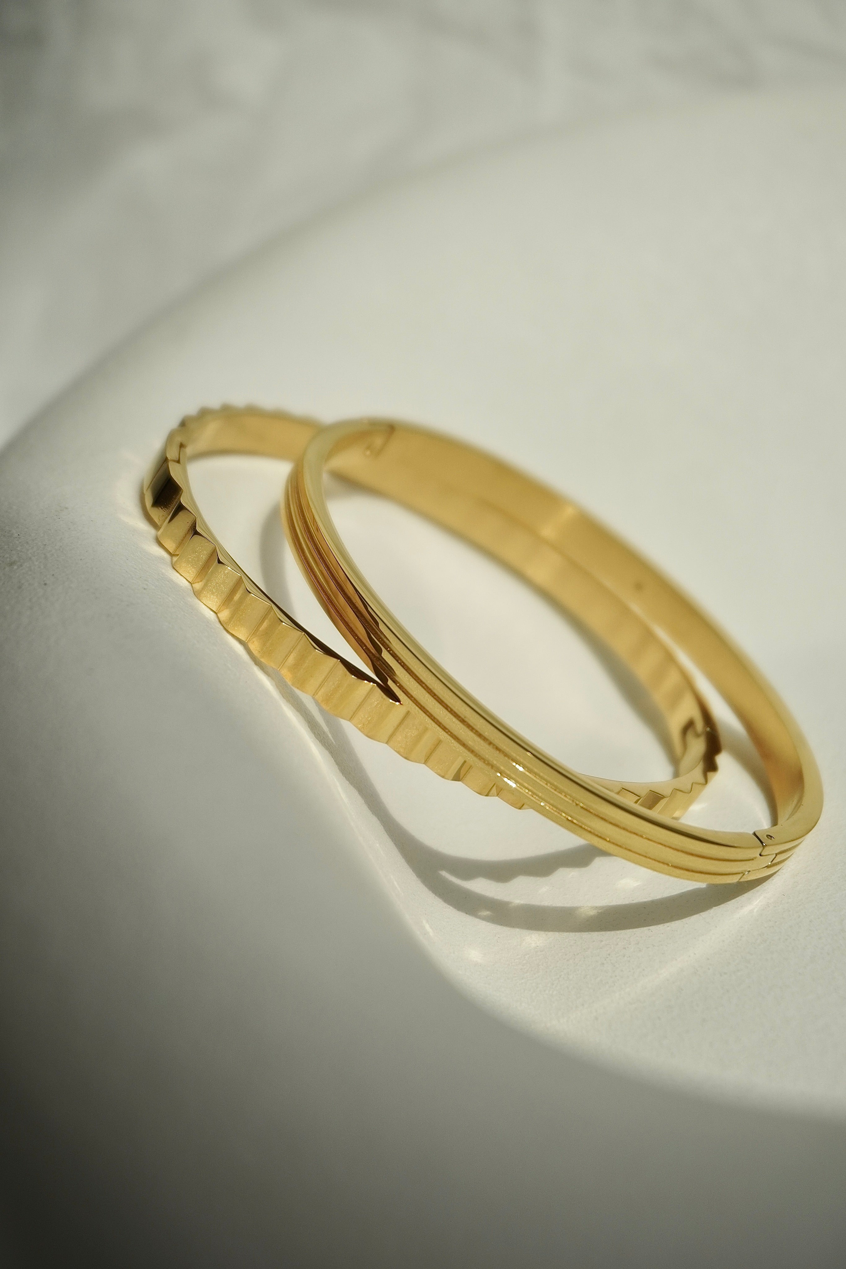 Cleo Gold Bangle