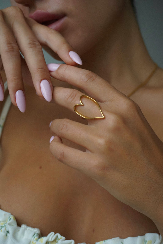 Pure Jolie Heart Gold Ring