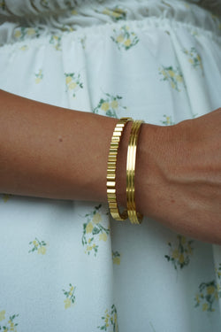 Cleo Gold Bangle