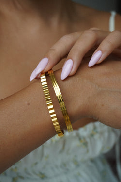 Cleo Gold Bangle