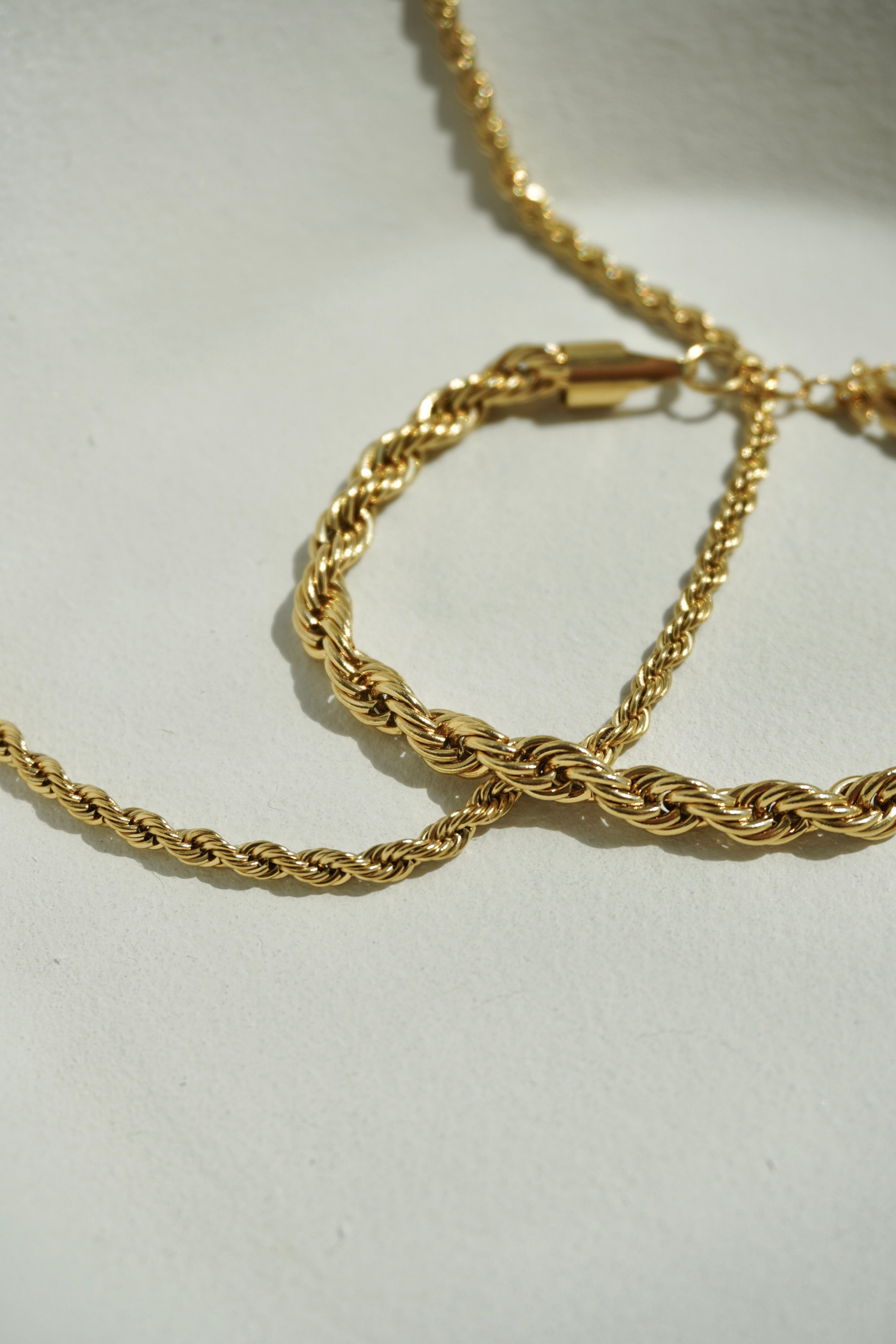 18K Gold Plated Rosa Necklace I 3MM